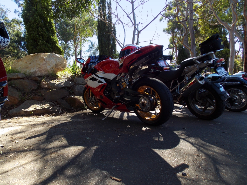 "New cafe" on Old Pacific Highway. 1024xOld+Road+Cafe+ride+008