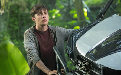 Nick Robinson in Jurassic World