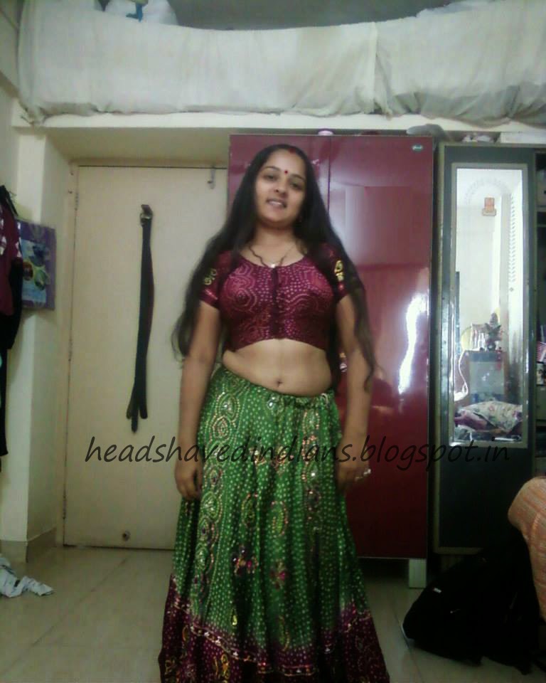 Famous North Indian Bhabi Mangalas Hot Photos Famous North Indian Bhabi Mangalas Hot Photos