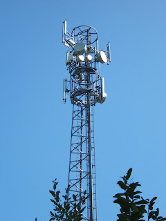 base transceiver stasion (BTS) base transceiver stasion (BTS)