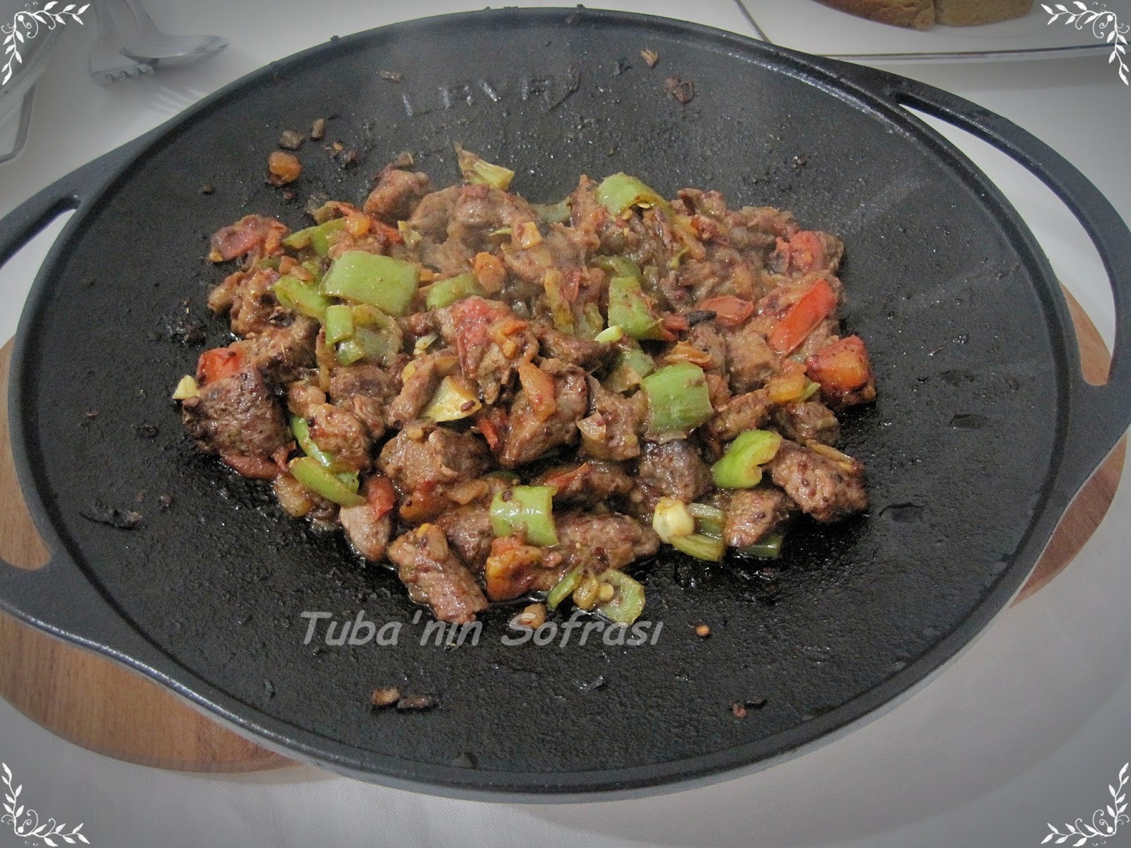 TUBA�NIN SOFRASI SAÇ TAVA