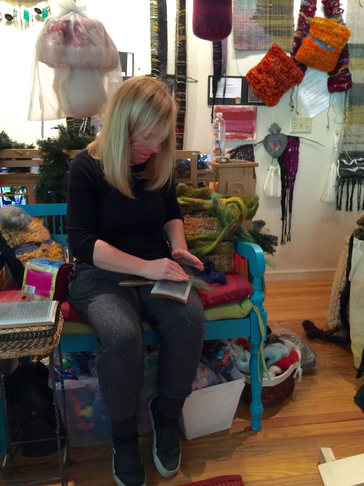 CENTERING WITH FIBER Learning to spin my own yarn classes