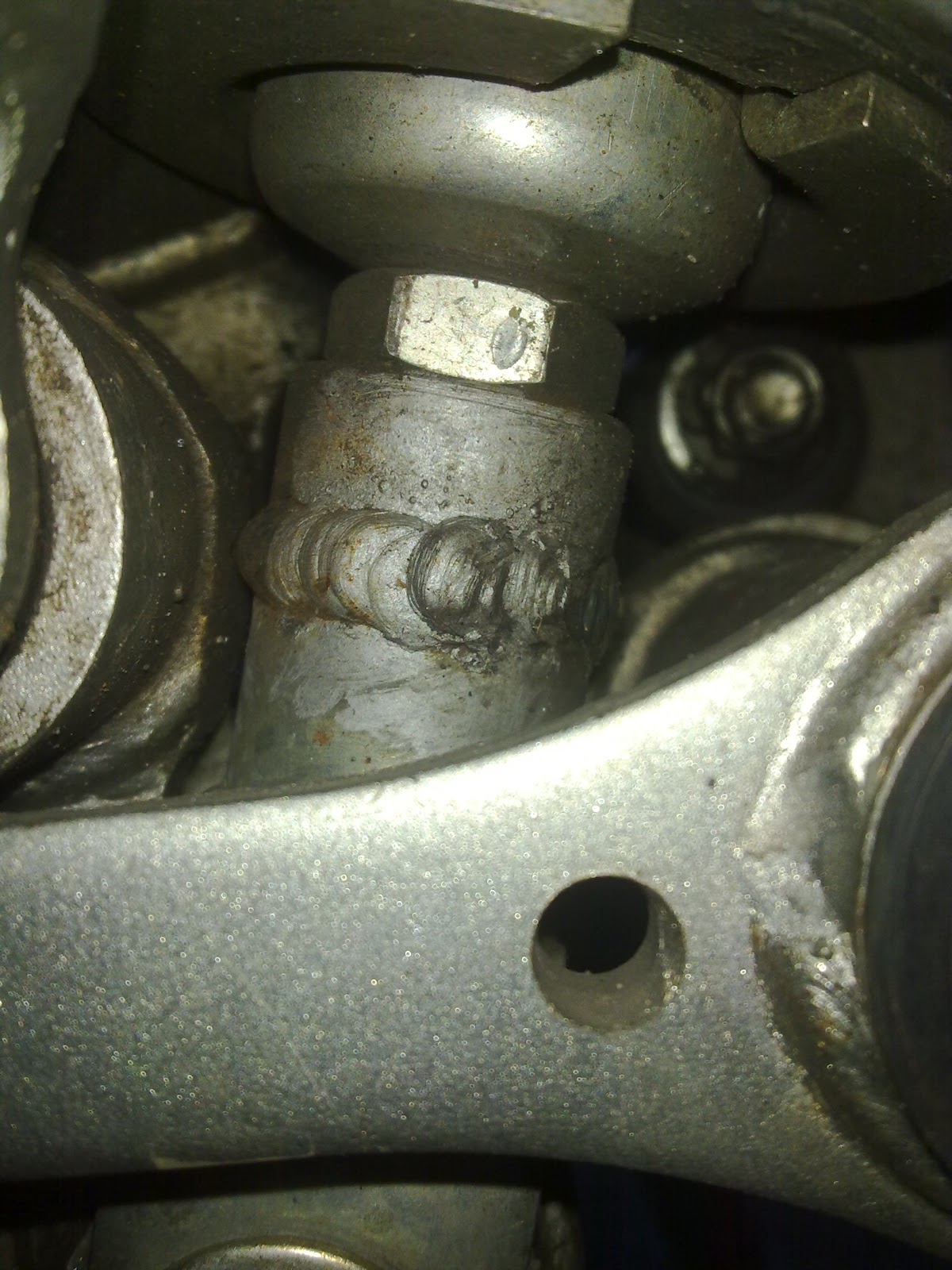 tips n trik seputar supermoto peninggi shock belakang tips n trik seputar supermoto peninggi shock belakang