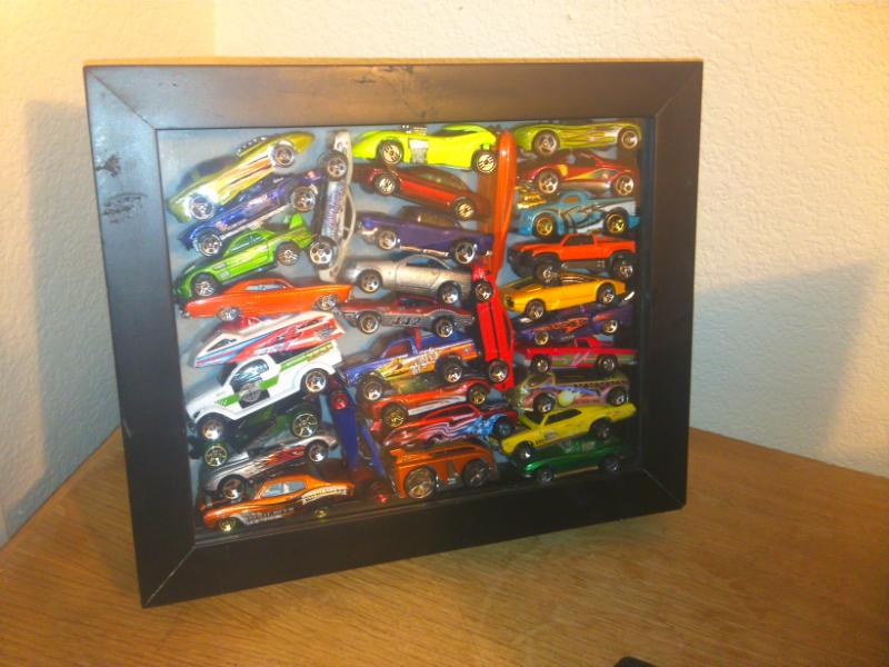 hot wheels shadow box