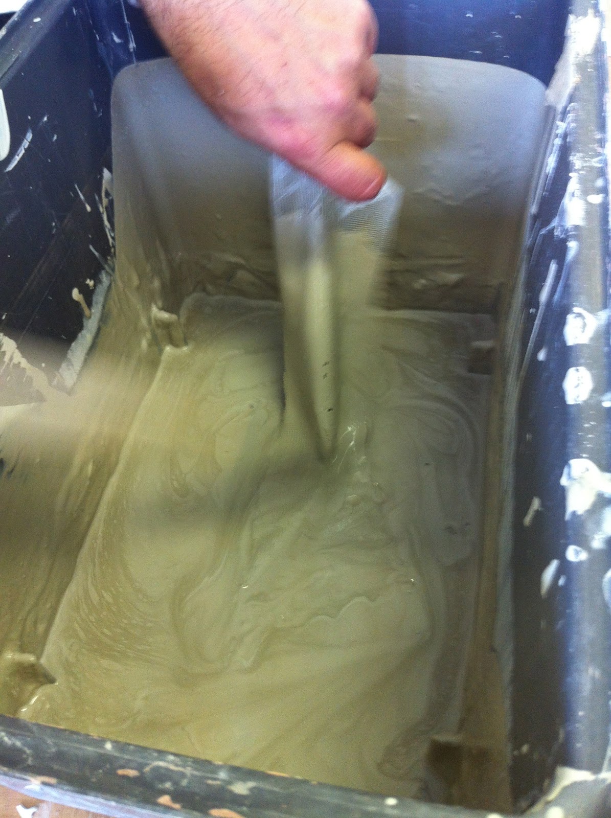 Hannah Sykes Ceramic Slip Technique