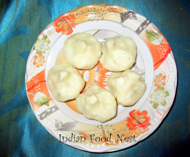 Sweet Kozhukattai / Sweet dumplings made from rice flour