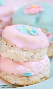 Baking Day: Shabby Lemon Scones