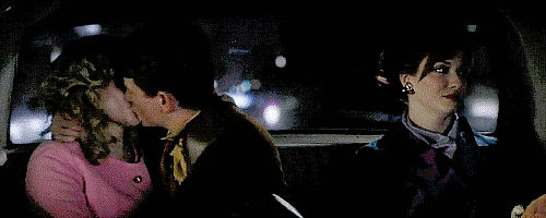 Taxi kiss in the back seat when the person sitting next Taxi kiss in the back seat when the person sitting next