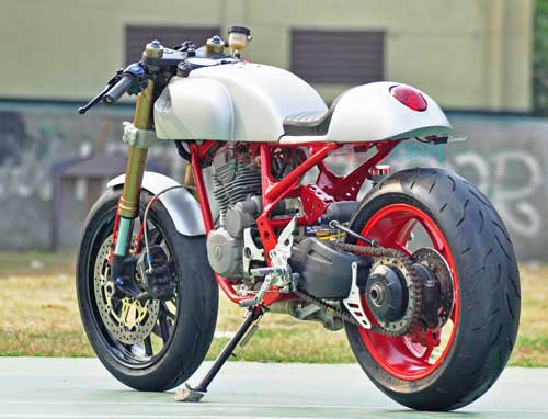Honda Tiger Modifikasi Motor Cafe foto modifikasi honda tiger cafe racer kaki moge Honda Tiger Modifikasi Motor Cafe foto modifikasi honda tiger cafe racer kaki moge