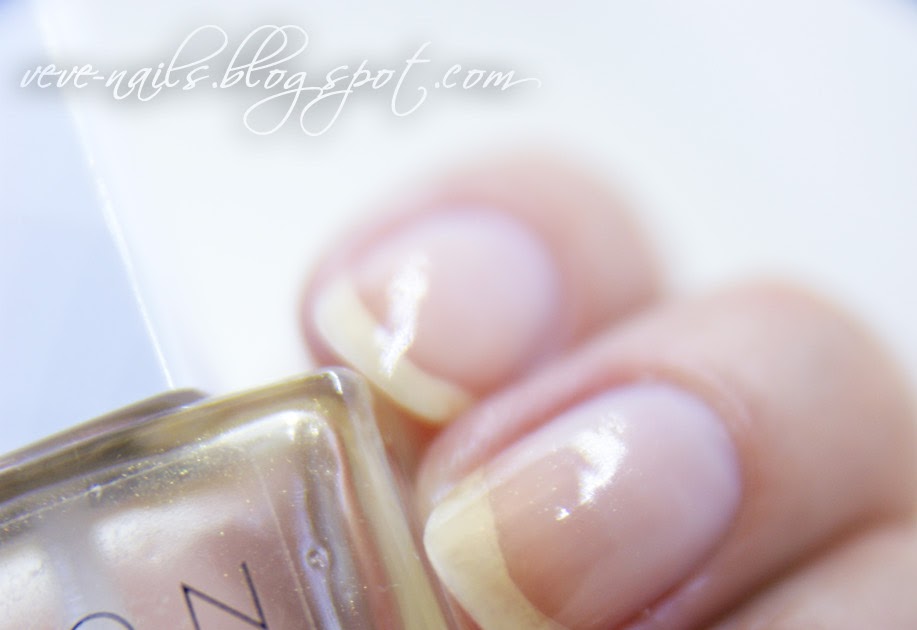 NAILS MANIAC: avon - 24k Gold Strength
