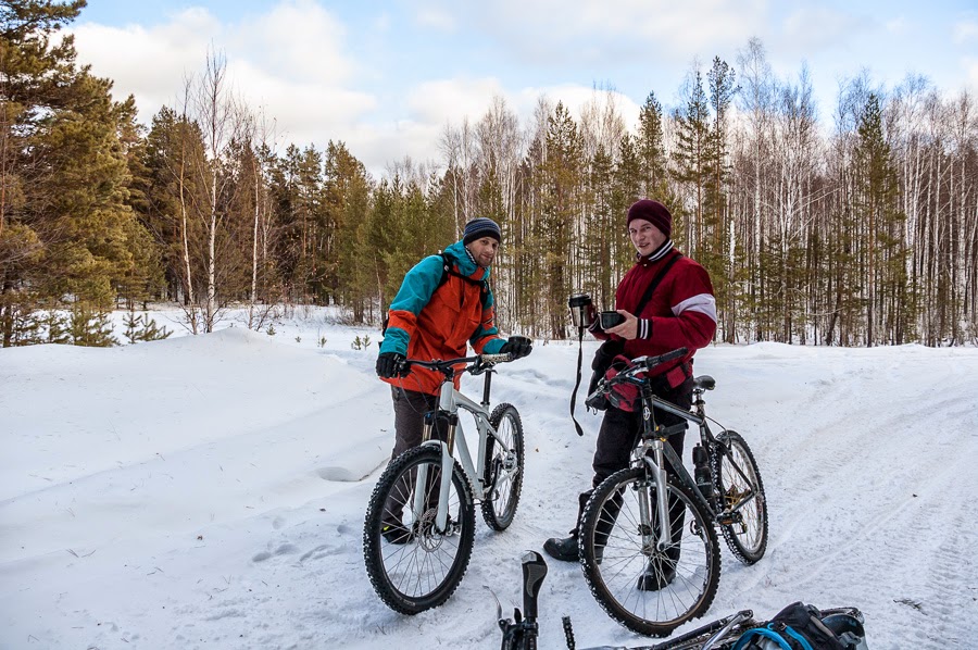 Прокатились.
