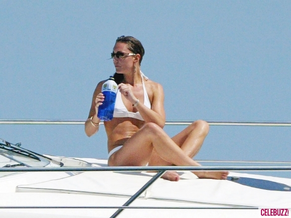 kate middleton hot bikini. Princess Kate Middleton