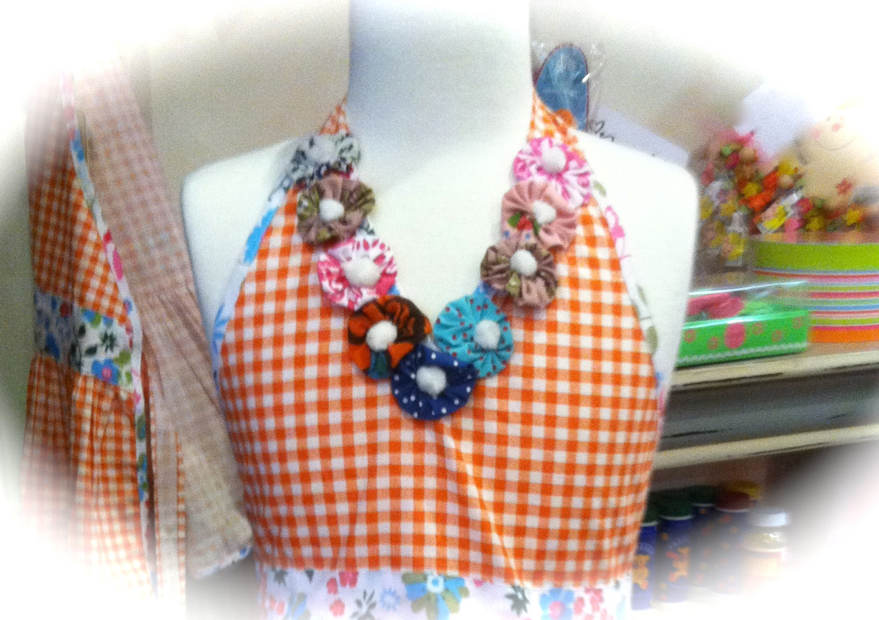 The Craft Tutor Fabulous Fabric Yo Yos