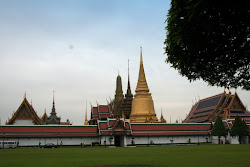 The Grand Palace grounds from the outside