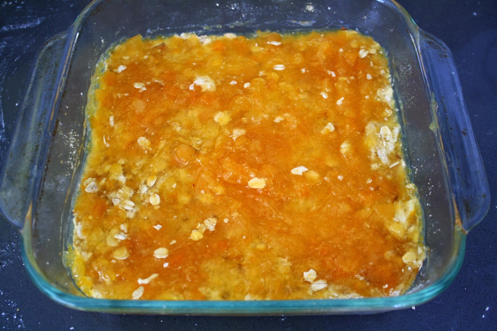 Making Mama's Kitchen Oatmeal Flaxseed Bars With Apricot Filling