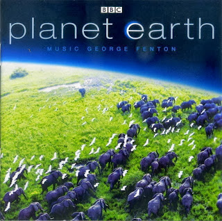 1- Planet Earth: BBC yapımı bir doğa belgeseli dizisidir. İlk kez 2006 yılında BBC'de yayınlanan ve 11 bölümden oluşan diziyi David Attenborough seslendirmiştir. Belgesel, Türkiye'de ise 29 Eylül 2006 tarihinde itibaren NTV kanalında Levent Dönmez'in seslendirmesiyle izleyiciyle buluştu...