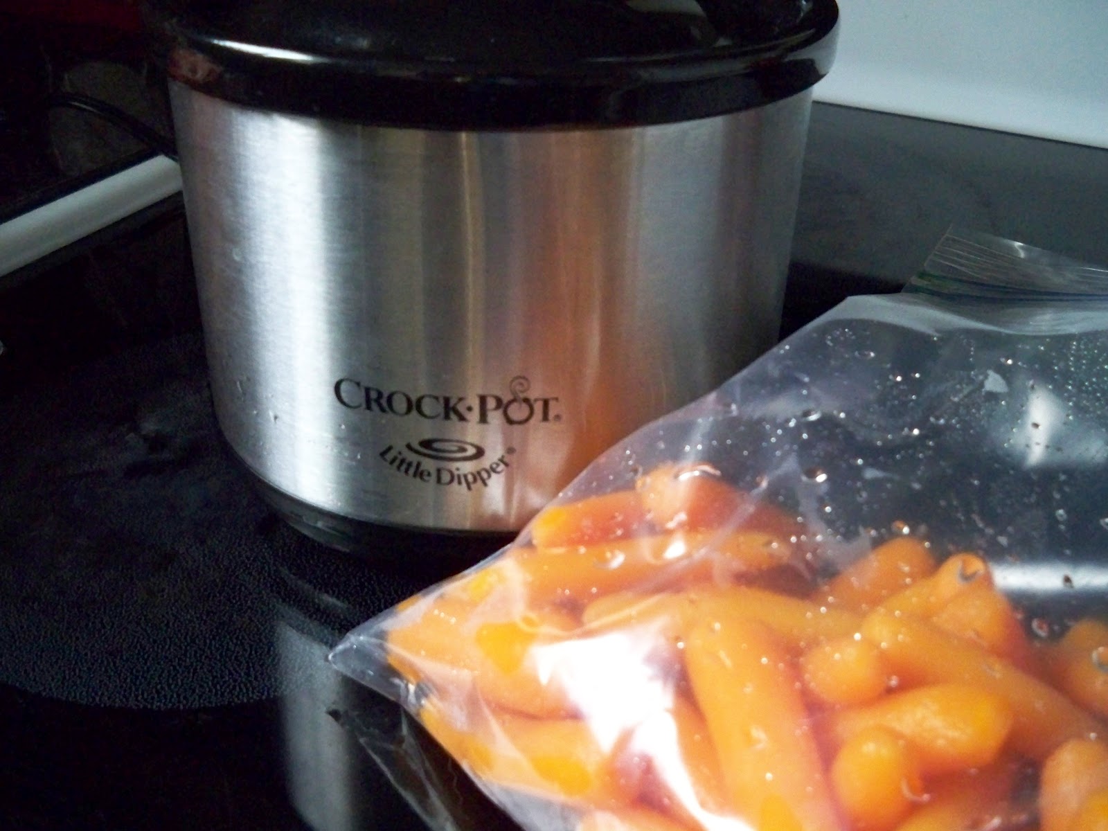 Be Sweetly Inspired Crock pot baby (food) carrots!