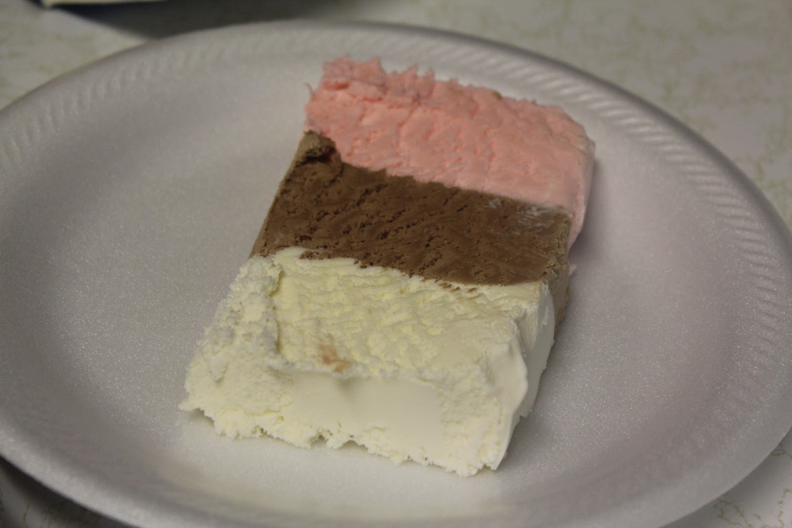 Suzie Homemaker Ice Cream Slices