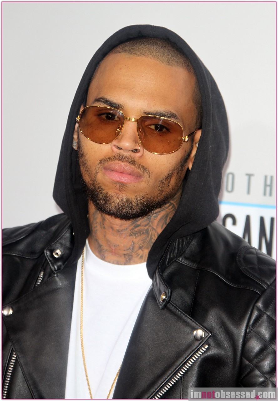 Gist Media Death Threats Made Against Singer, Chris Brown Brown's