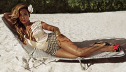 Beyoncé in H&M summer campaign