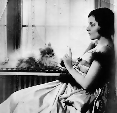 Norma Talmadge looks thrilled t...