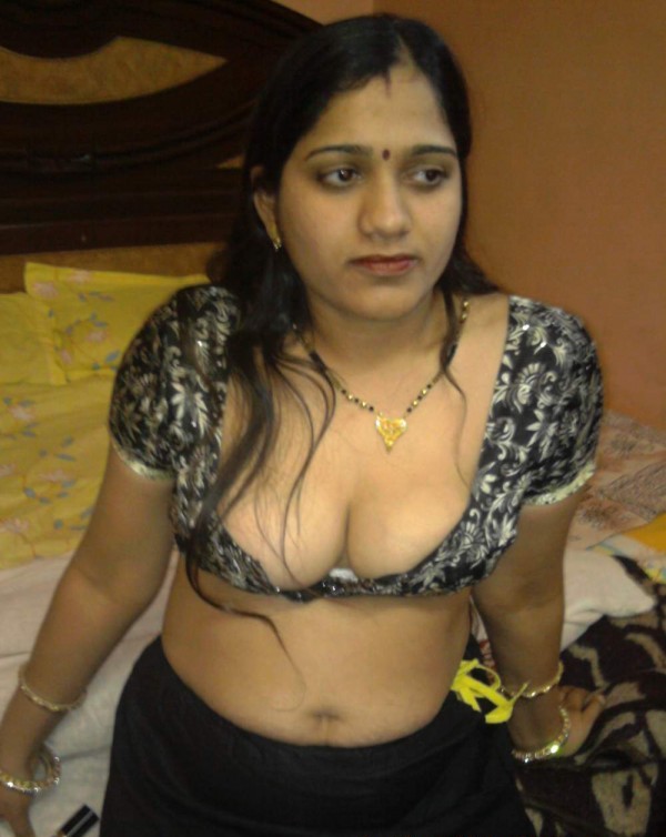 amazing indian house wife nedu pron girl lick pussy