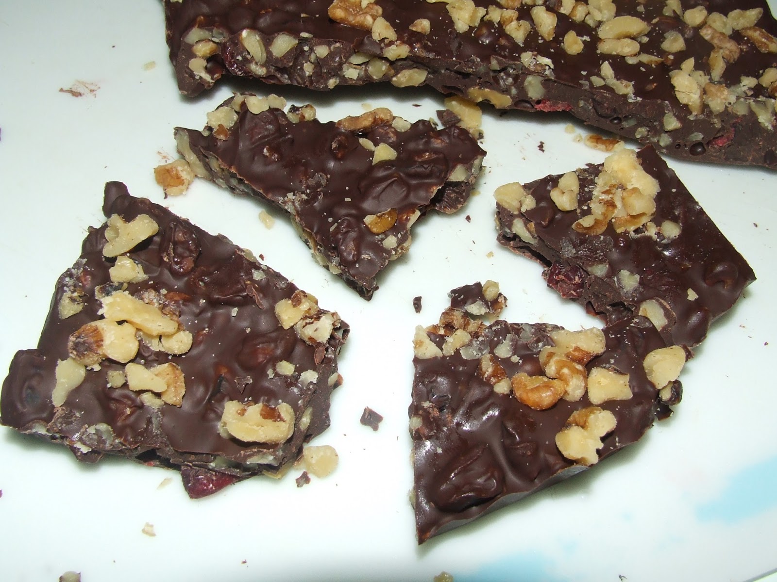 Stuff by Cher Cranberry Nut Bark