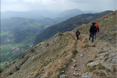 Marcado sendero camino de Zelatun
