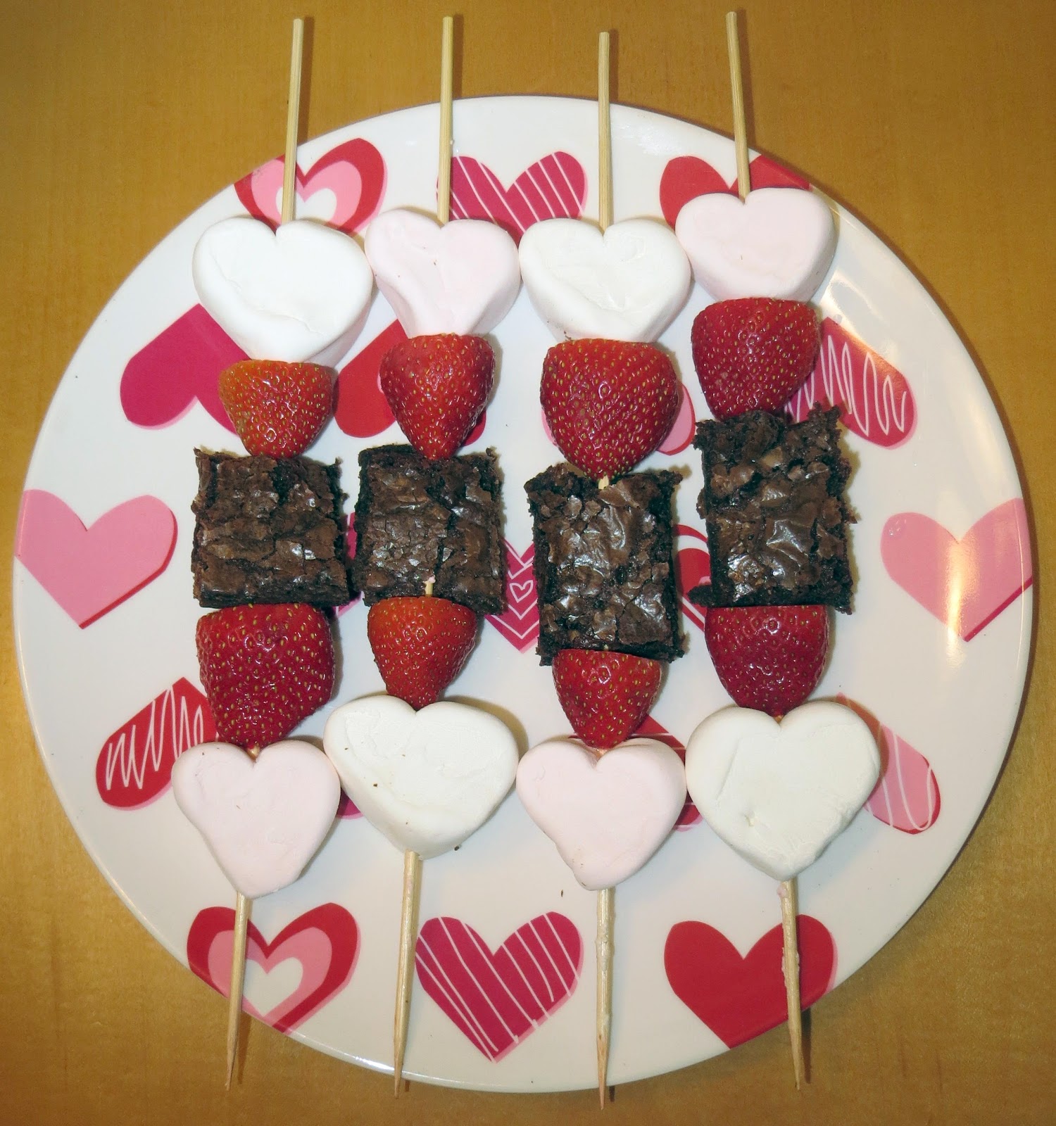 Room mom extraordinaire: valentine kabobs Room Mom Extraordinaire: Valentine Kabobs