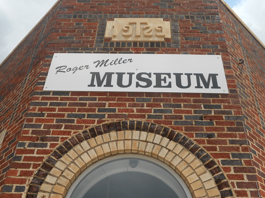 Singer Songwriters / Roger Miller Museum Western Trips