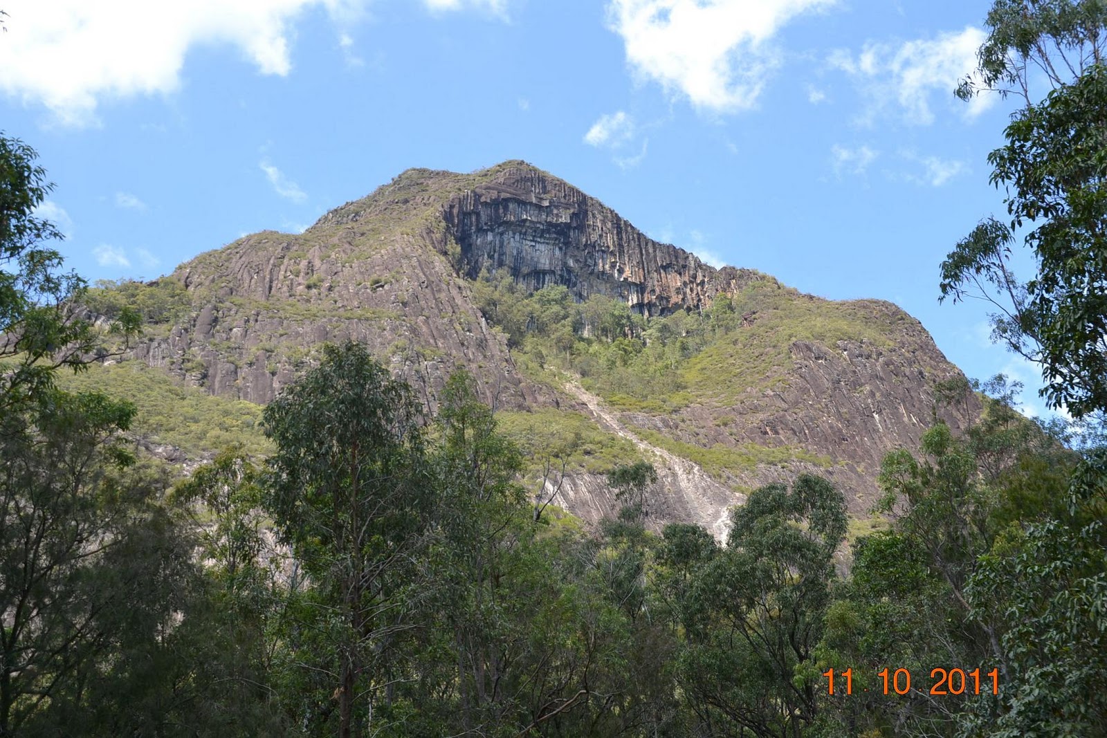 Jaded Nomad RV ADVENTURE Glass House Mountains