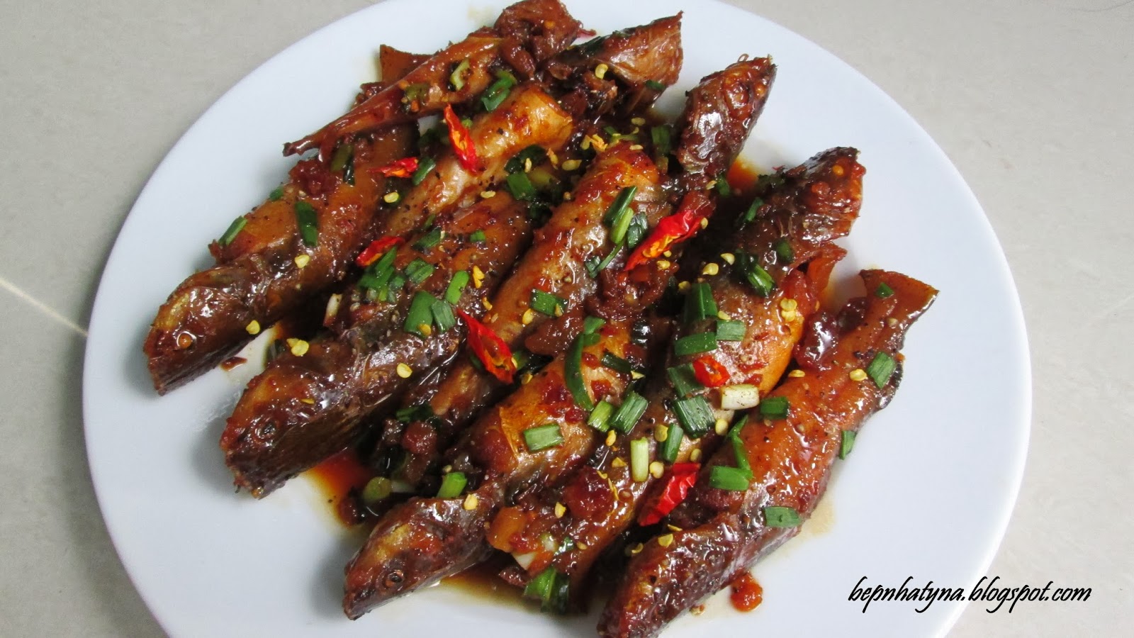 Bếp nhà TyNa: CÁ LĂN KHO TIÊU