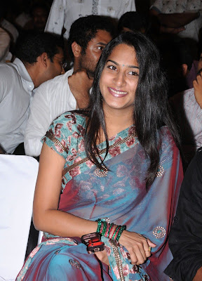 Actress Surekha Vani Saree Photos