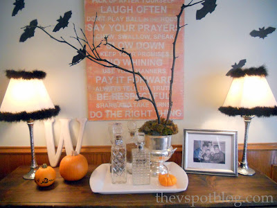 An easy way to turn your everyday wall art into something festive.