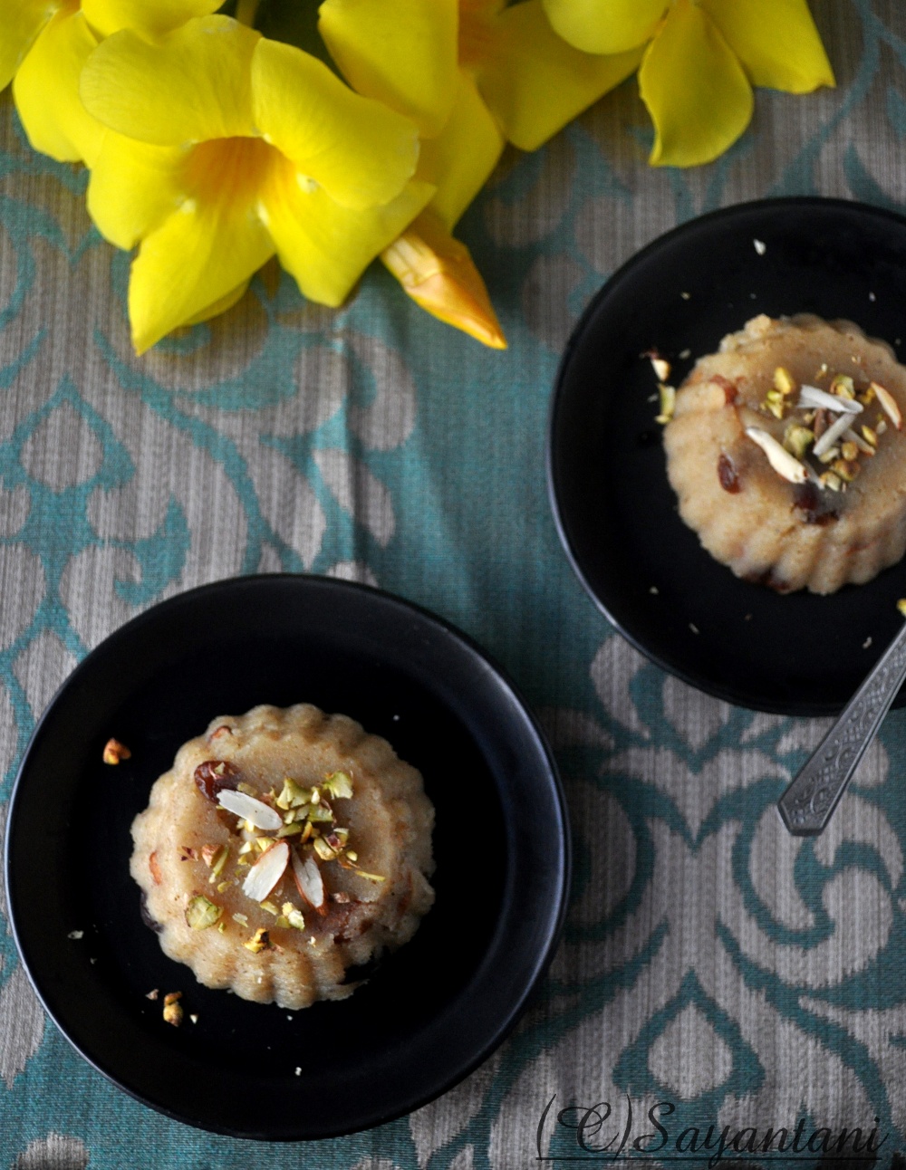 Mohonbhog (Bengali style Semolina Halwa) A Homemaker's Diary