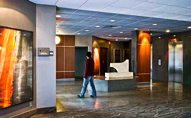 2012 Commercial Hall d'Entrée DEUX Photos