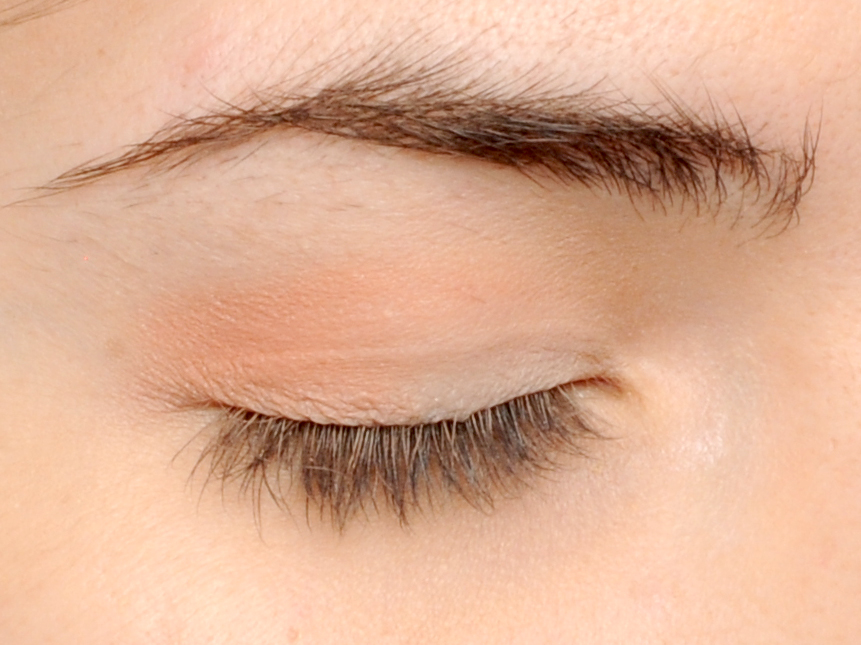 Bisous Darling Subtle Matte Eyes Tutorial