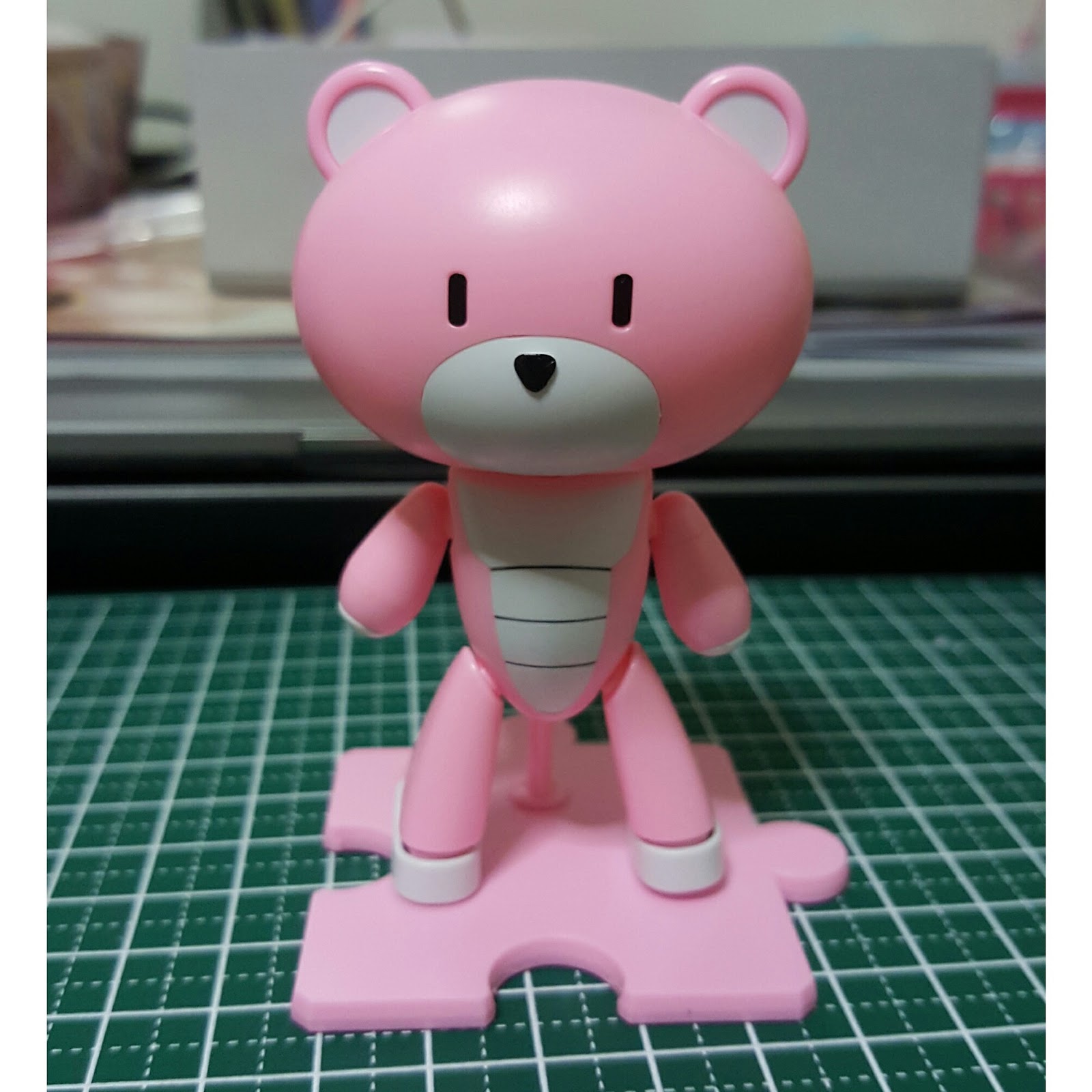 Bandai 200585 1/144 HG Petit-beargguy Future Pink Model Kit for sale online