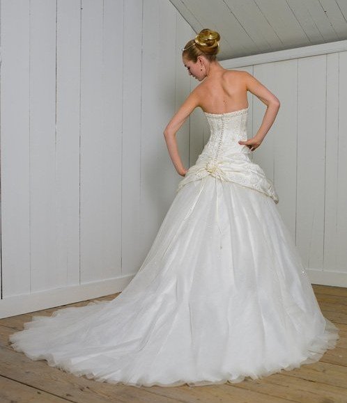 Buy Puffy Wedding Dresses Buy Puffy Wedding Dresses