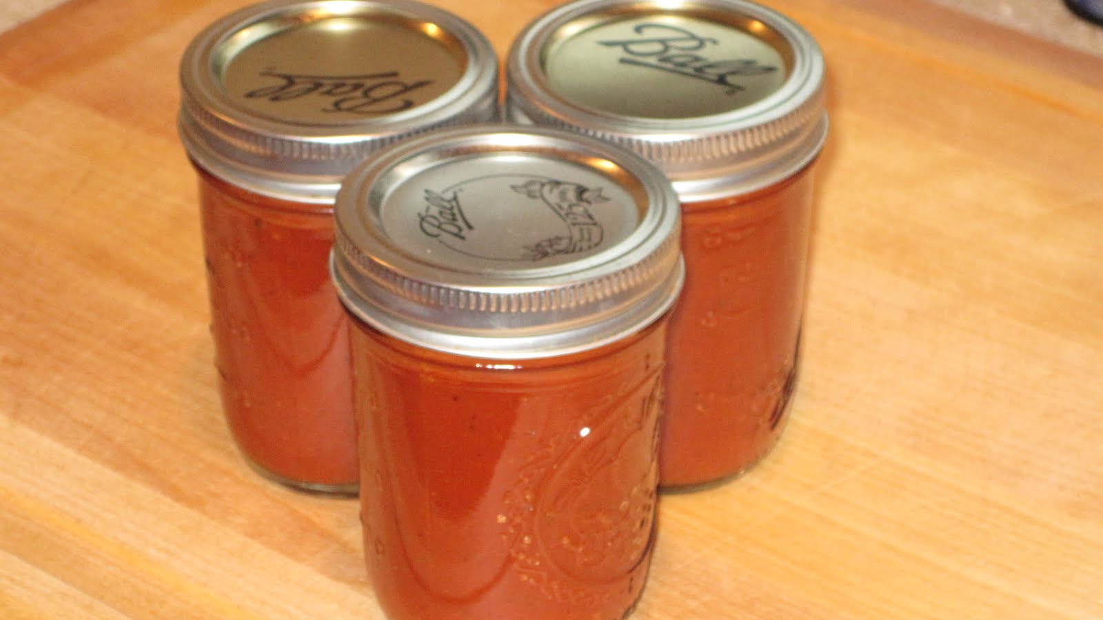 Homemade Pizza Sauce- Yesyes, you can.