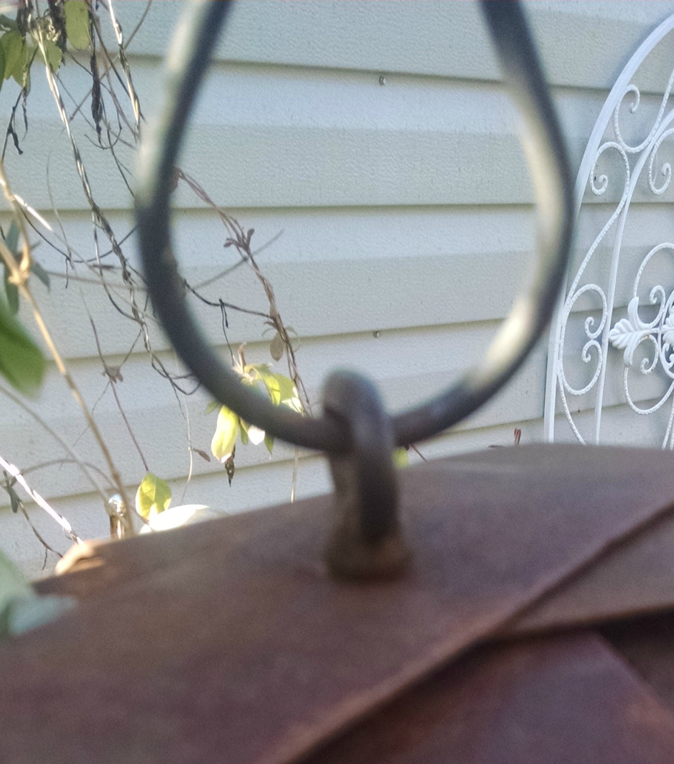 Red Tin Inn From wine barrel to Garden Orb Using wine barrel rings to