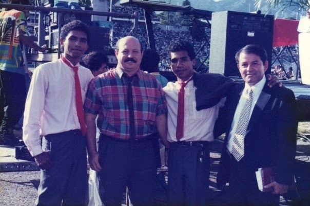 PALADINES DEL REINO: MÚSICOS EVANGÉLICOS AMIGOS DE LOS PALADINES DEL REINO