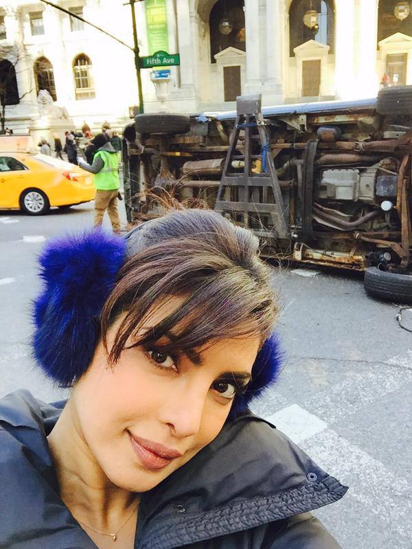 priyanka chopra selfie image