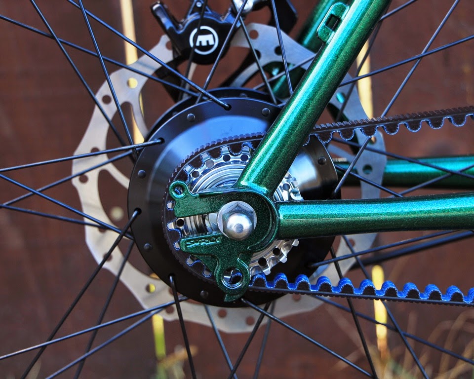 The Monkey Lab Tech Talk Belt vs. Chain Drive The Monkey Lab Tech Talk Belt vs. Chain Drive