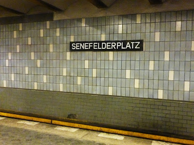 Senefelderplatz U Bahn