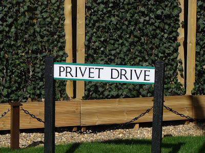 privet drive sign
