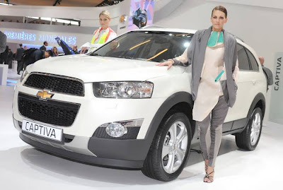 Chevrolet Captiva 2012,Chevrolet Captiva,Chevrolet Captiva 2012 in Auto Expo,Chevrolet Captiva in Auto Expo 2012