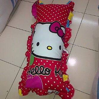 sarung bantal cinta hello merah jual sprei hello sarung bantal cinta hello merah jual sprei hello