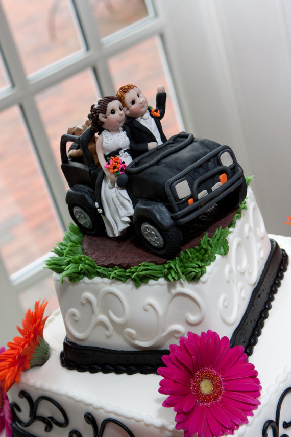 Lynn's Little Creations Jeep Cake Topper