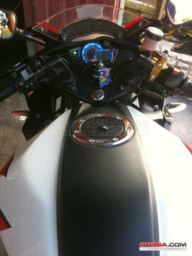 Foto Yamaha Vixion Dan Harganya Foto Yamaha Vixion Dan Harganya